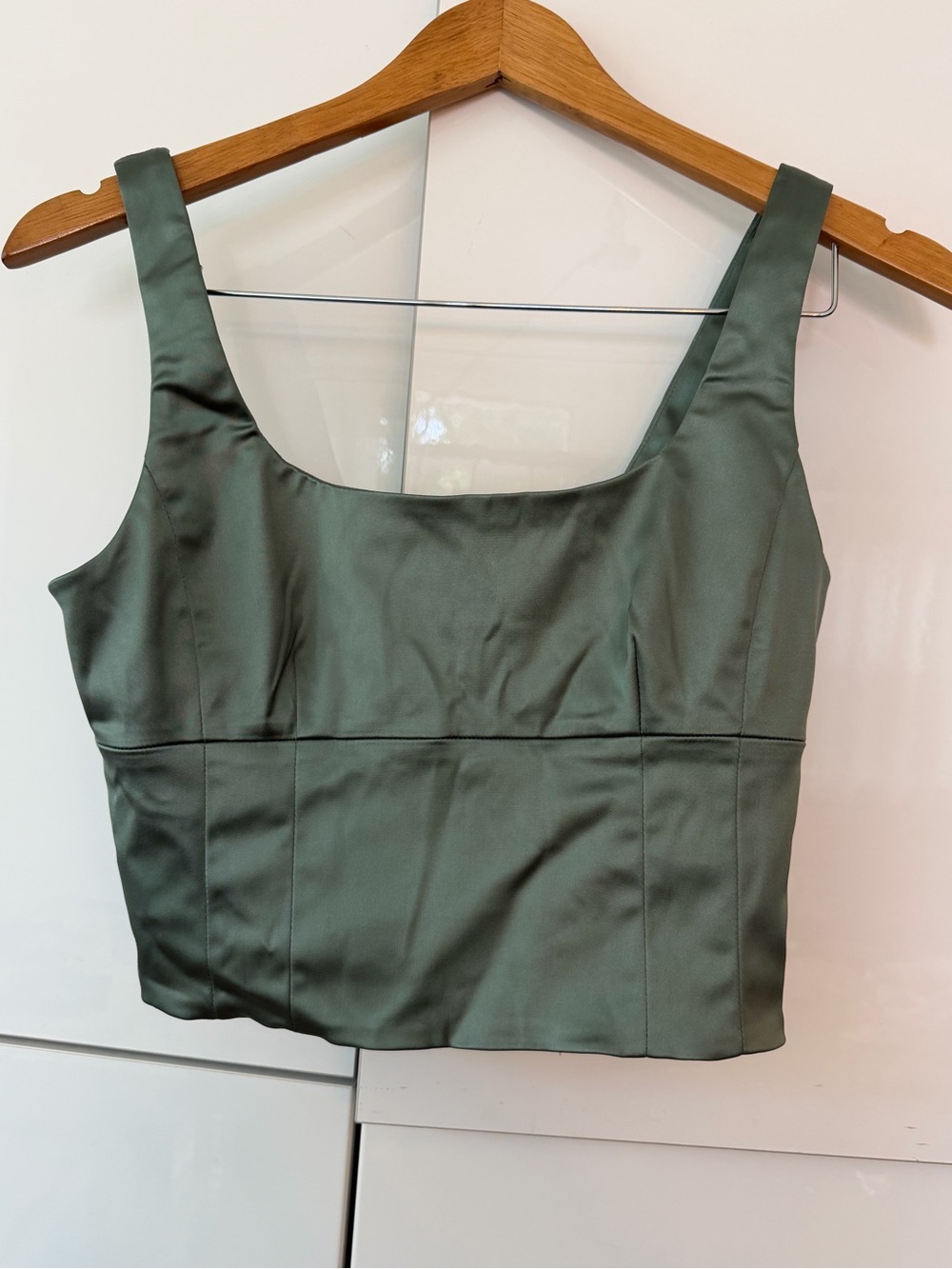 Wilfred Olive Green Satin Cropped Tank